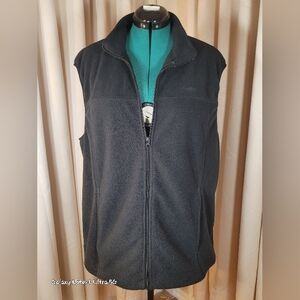 0851. EUC ~ Columbia ~ Black Fleece ~ In Seam Pockets ~ XL